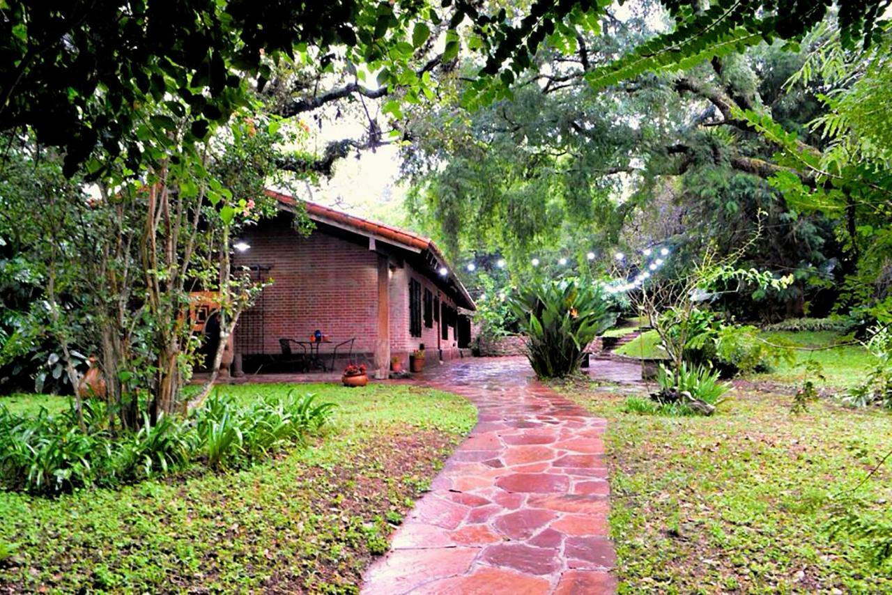Terrazas Del Coya Hostel San Salvador de Jujuy Luaran gambar